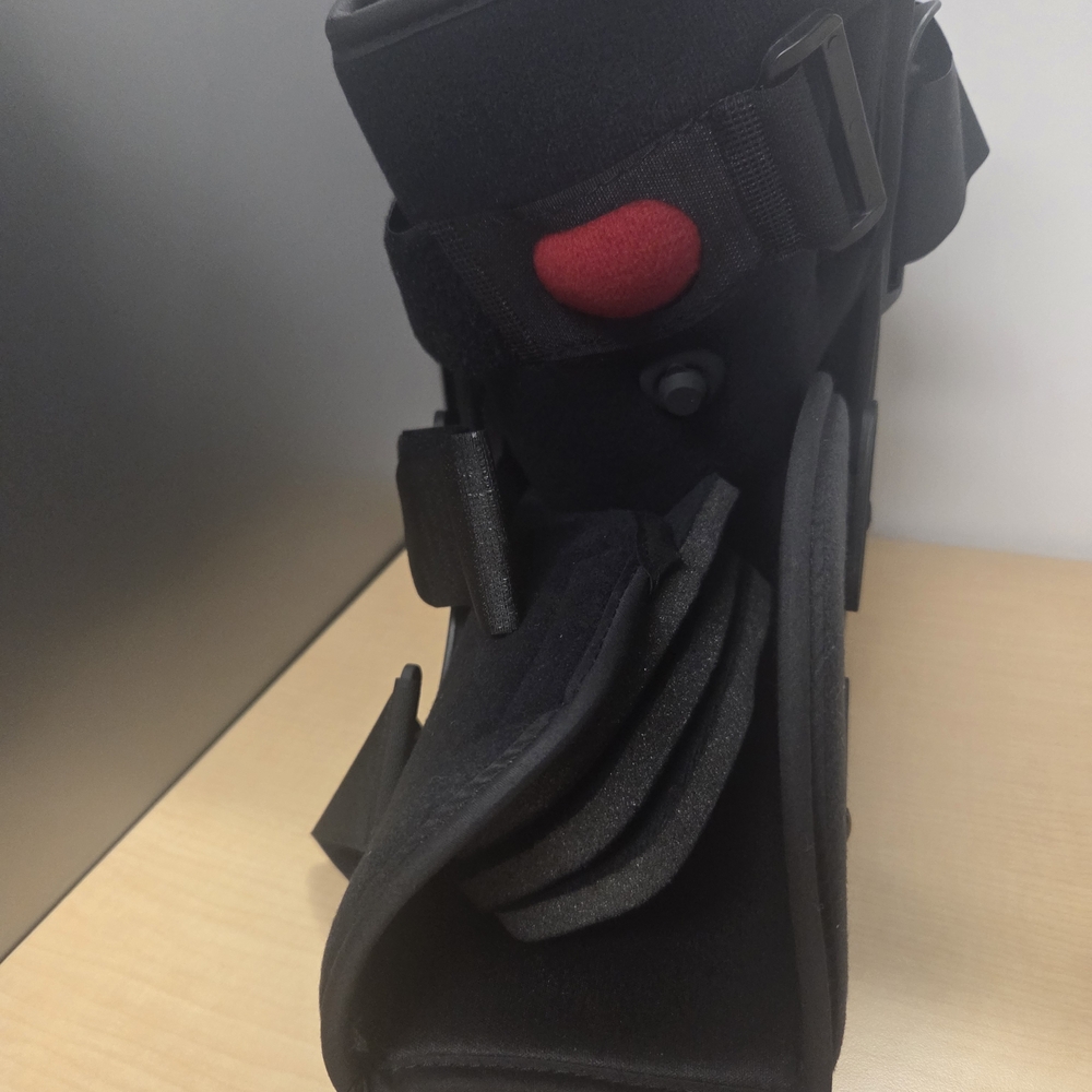 Black and Red Bootcast
